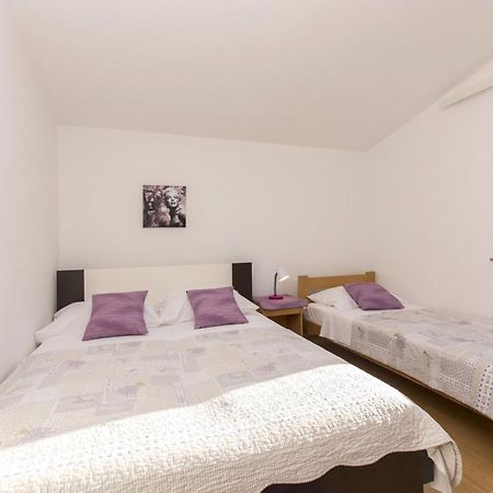 Apartment Nediljka Vodice Exterior foto