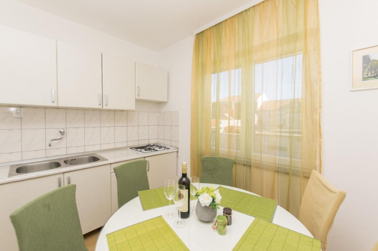 Apartment Nediljka Vodice Exterior foto