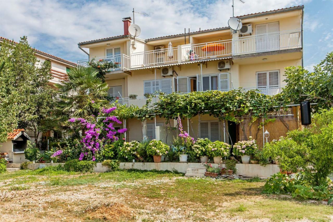 Apartment Nediljka Vodice Exterior foto